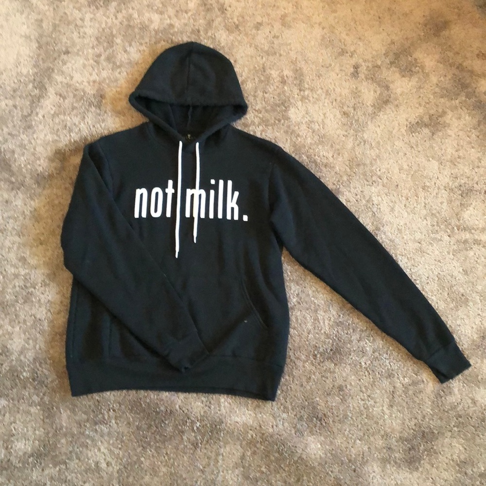 Vegetrayn Unisex “Not Milk” Pullover Hoodie Sz. M